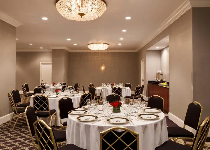 Millennium Knickerbocker Hotel