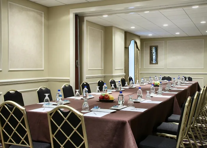 Hotel Millennium Knickerbocker 4*