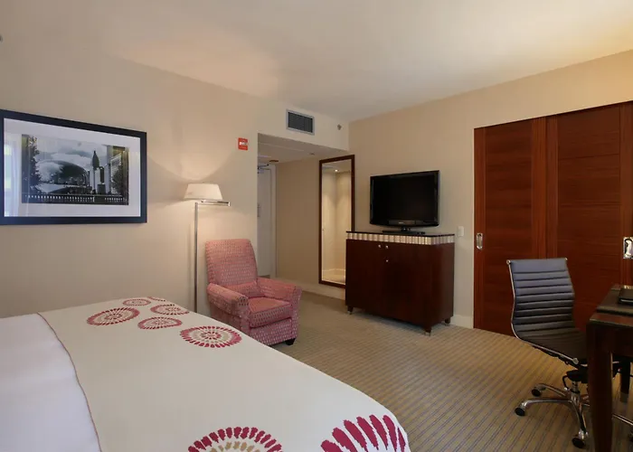 Hotel Millennium Knickerbocker 4*
