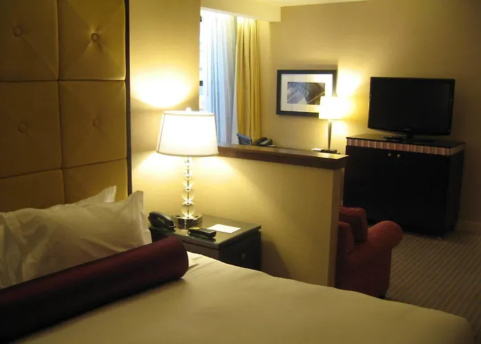 Millennium Knickerbocker Hotel 4*
